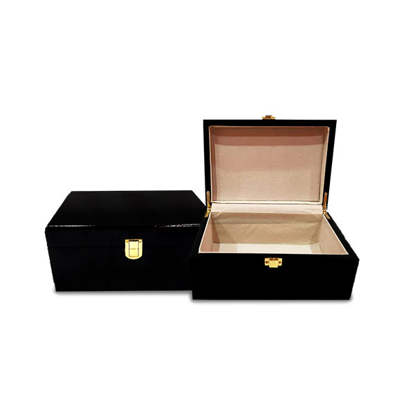 black china accessories box